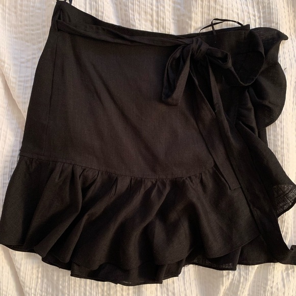 Princess polly wrapping skirt - Picture 2 of 2